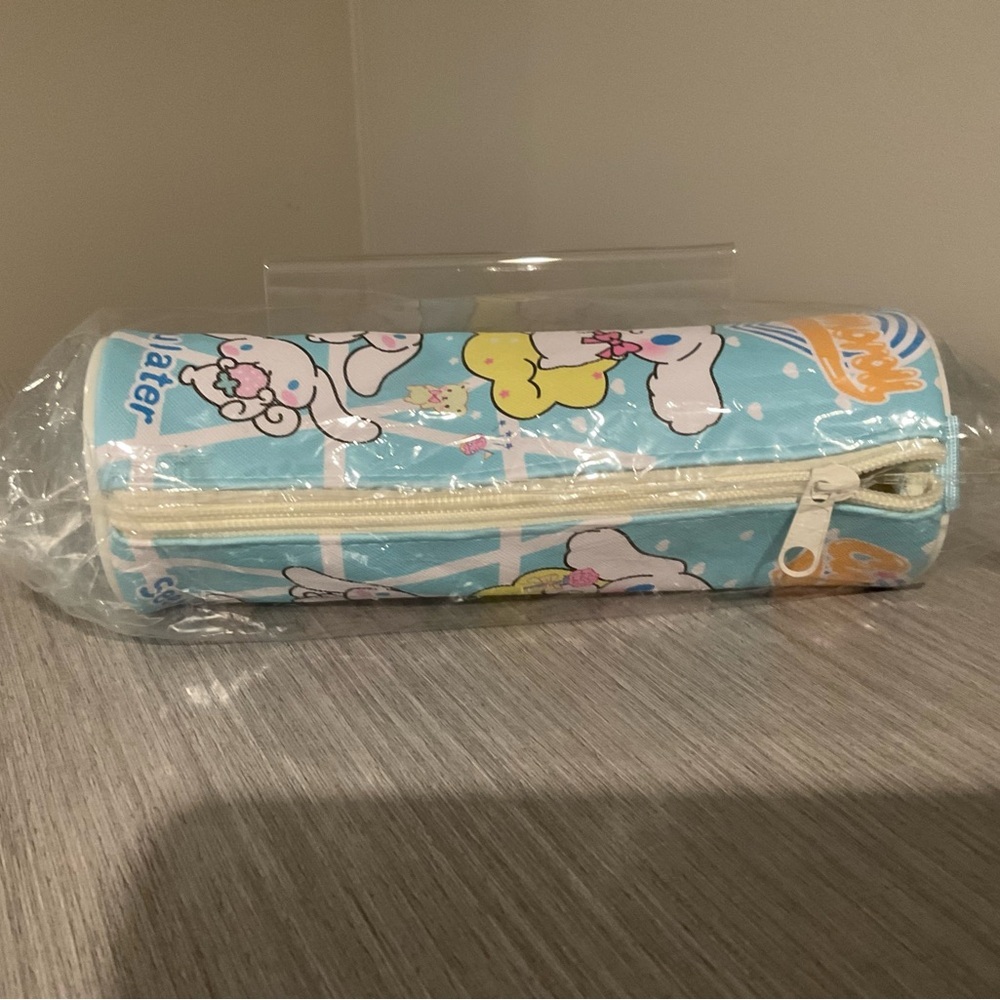 Cinnamoroll Pencil Case - Picture 4 of 4